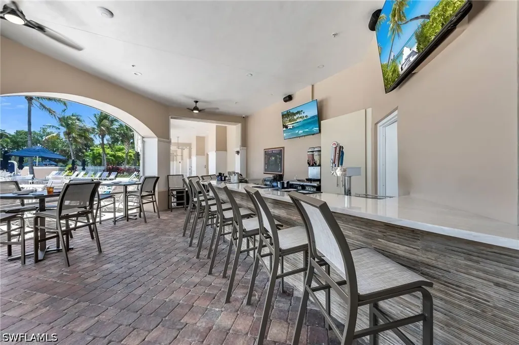 8009 Wilfredo Court Naples FL 34114