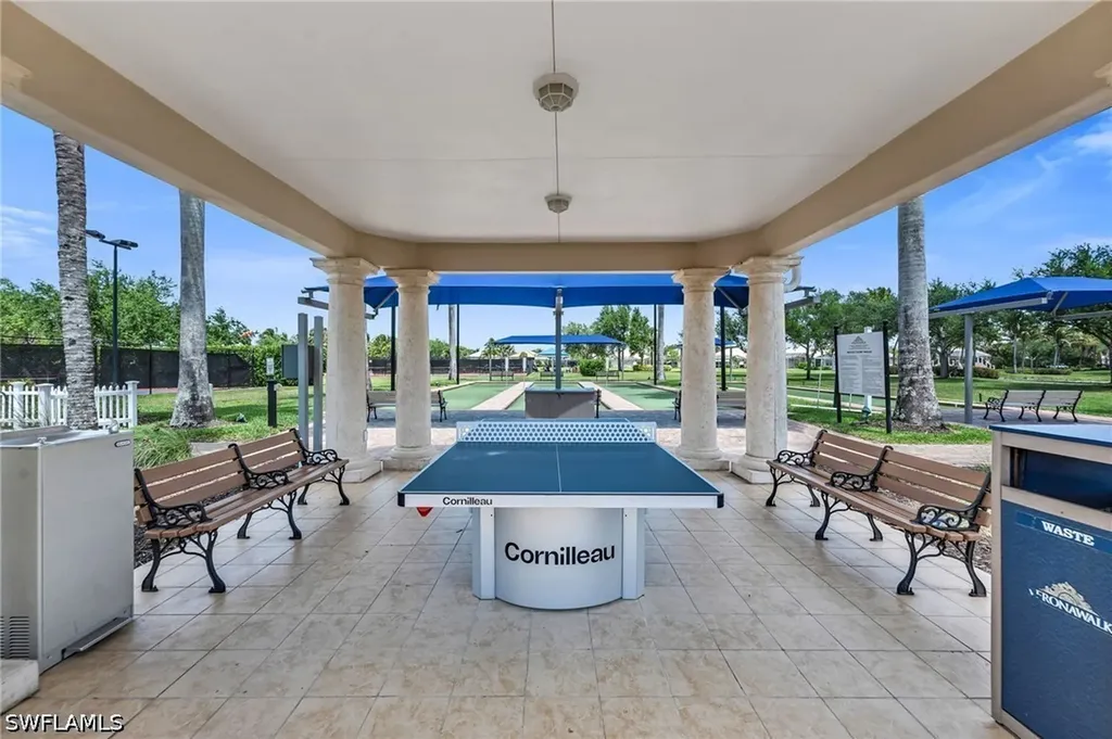 8009 Wilfredo Court Naples FL 34114
