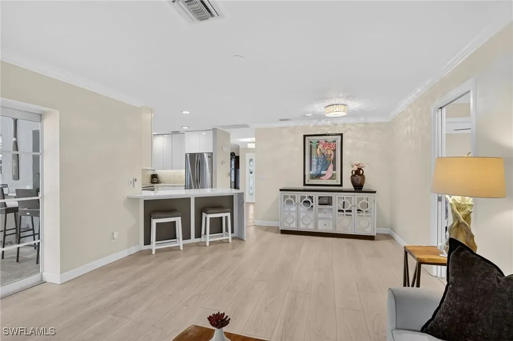 2236 Queens Boulevard Naples FL 34112
