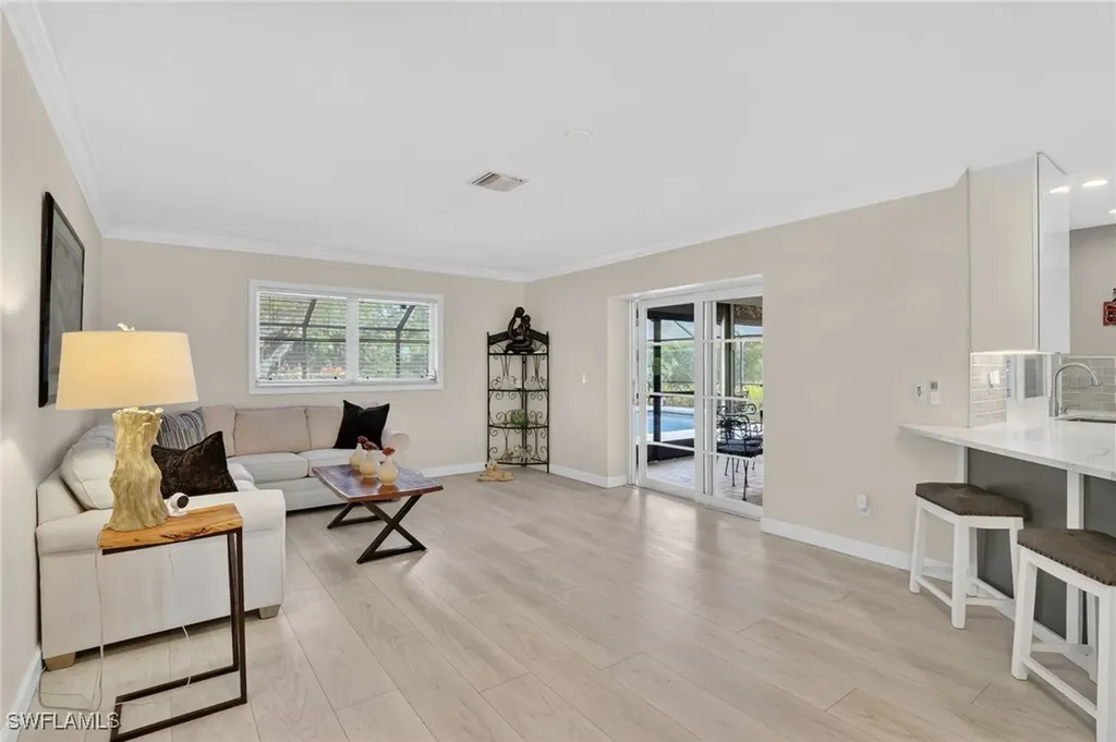 2236 Queens Boulevard Naples FL 34112