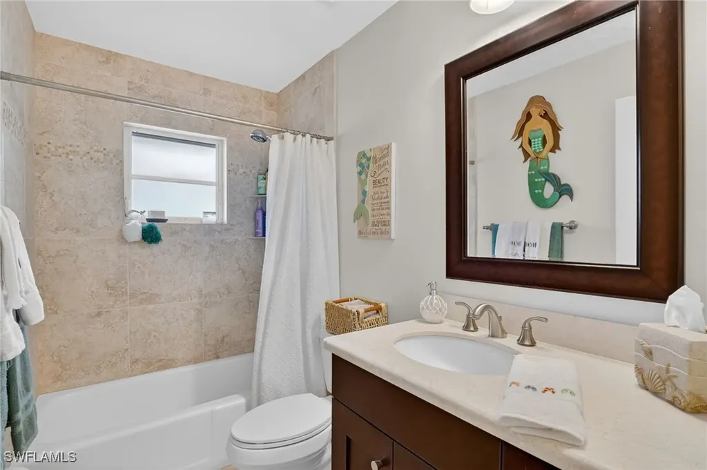 2236 Queens Boulevard Naples FL 34112