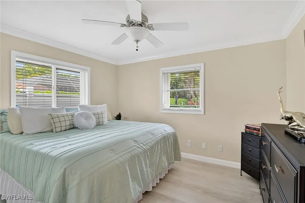 2236 Queens Boulevard Naples FL 34112