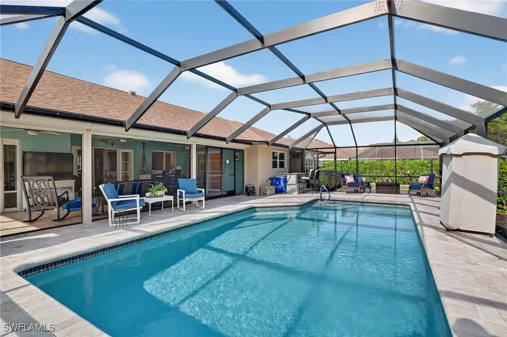 2236 Queens Boulevard Naples FL 34112