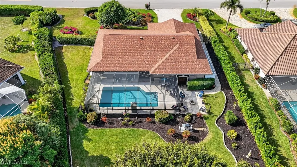 2236 Queens Boulevard Naples FL 34112
