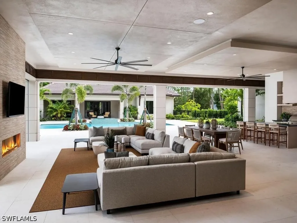 6580 Bottlebrush Lane Naples FL 34109