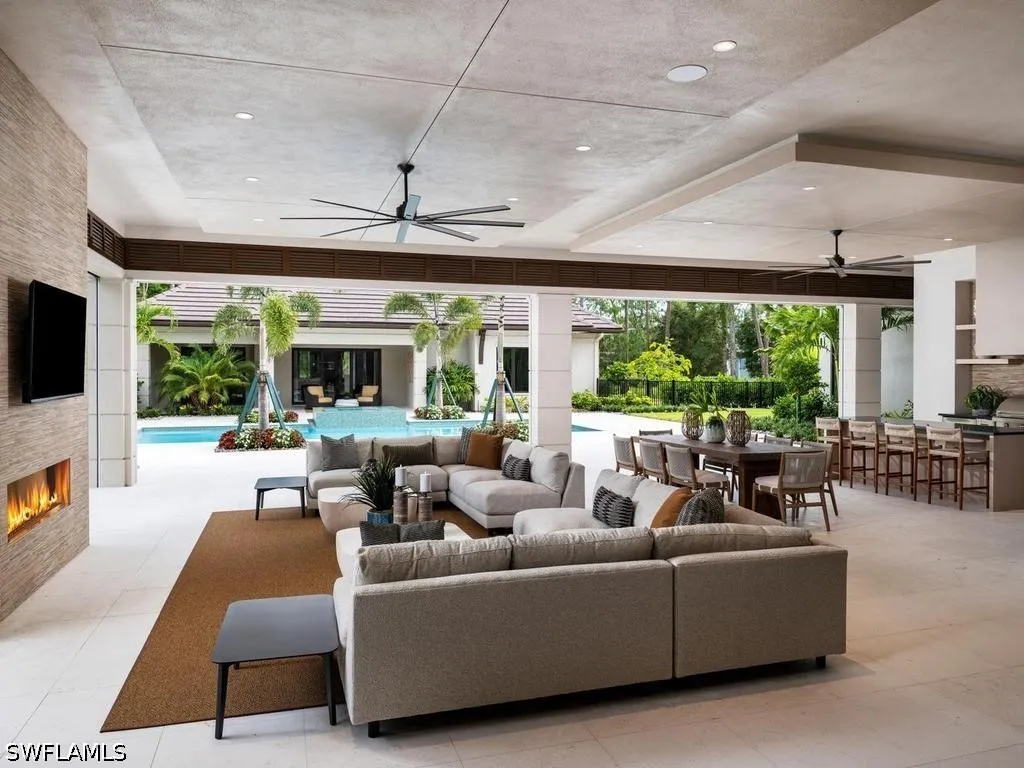 6580 Bottlebrush Lane Naples FL 34109