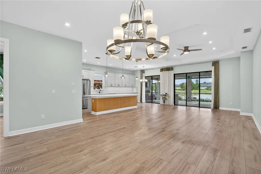 8266 Promoso Court Naples FL 34114