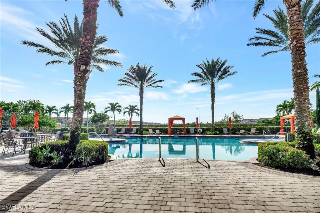 8266 Promoso Court Naples FL 34114