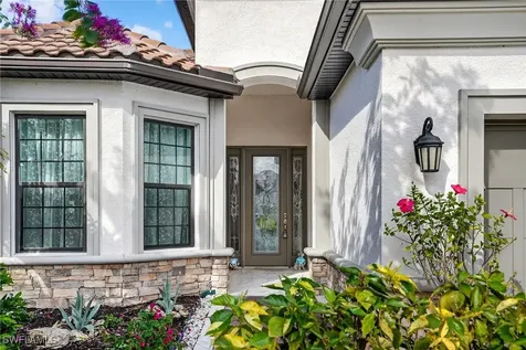8266 Promoso Court Naples FL 34114