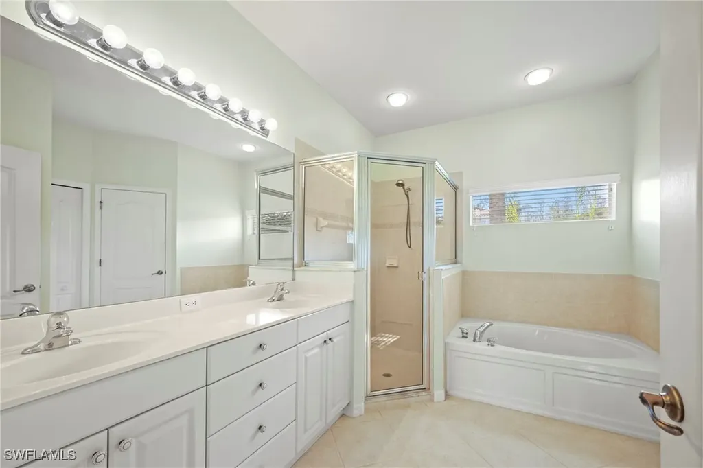 20480 Torre Del Lago Street Estero FL 33928