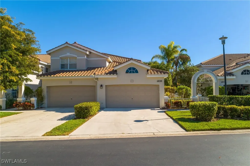 6838 Lantana Bridge Road Naples FL 34109