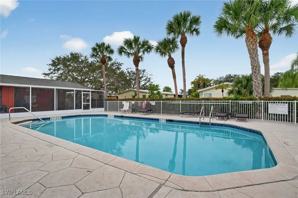 114 Audubon Road Naples FL 34114