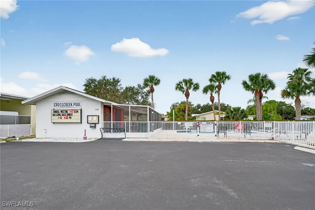 114 Audubon Road Naples FL 34114