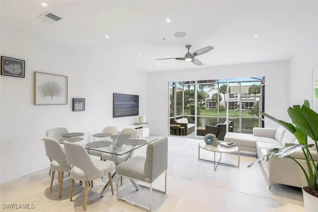 775 Hampton Circle Naples FL 34105