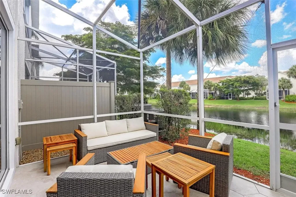 775 Hampton Circle Naples FL 34105