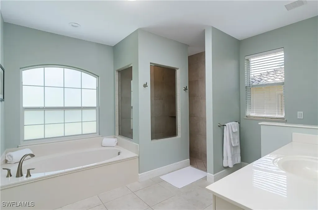 336 Waterleaf Court Marco Island FL 34145
