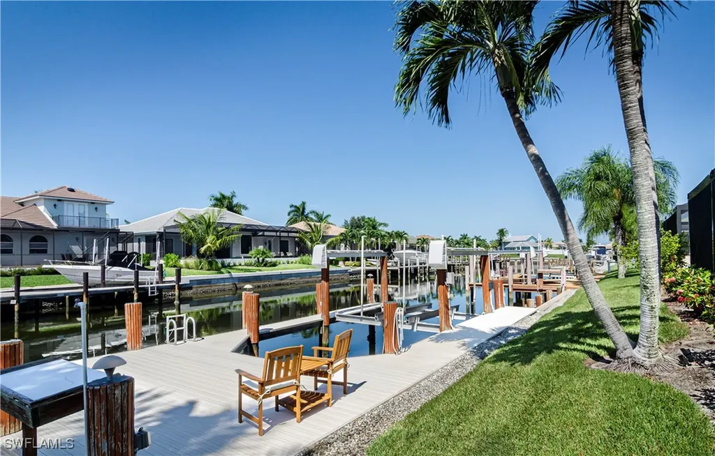 336 Waterleaf Court Marco Island FL 34145