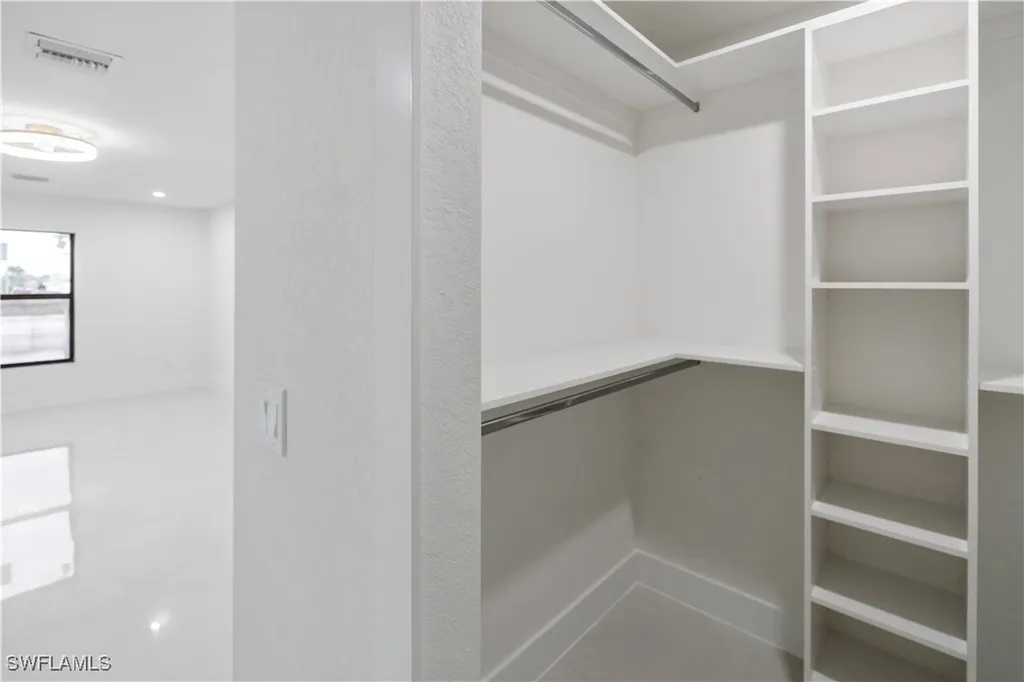 1517 NW 17th Street Cape Coral FL 33993