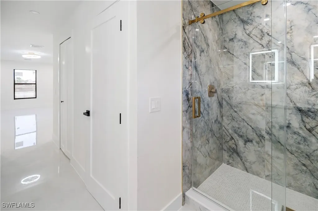 1517 NW 17th Street Cape Coral FL 33993