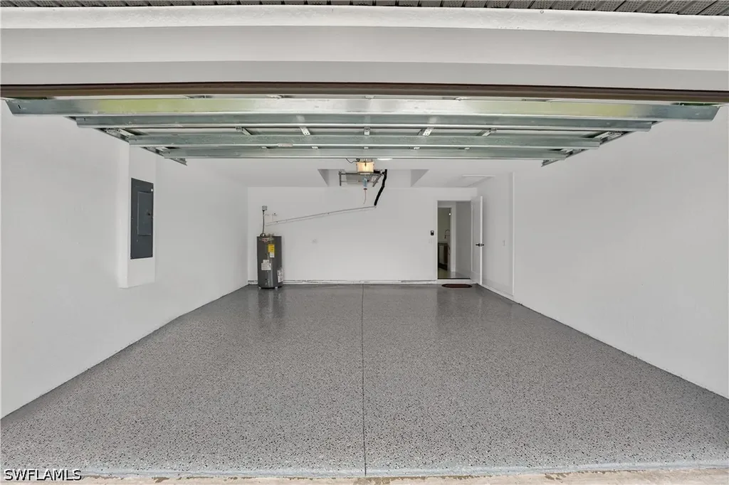 1517 NW 17th Street Cape Coral FL 33993