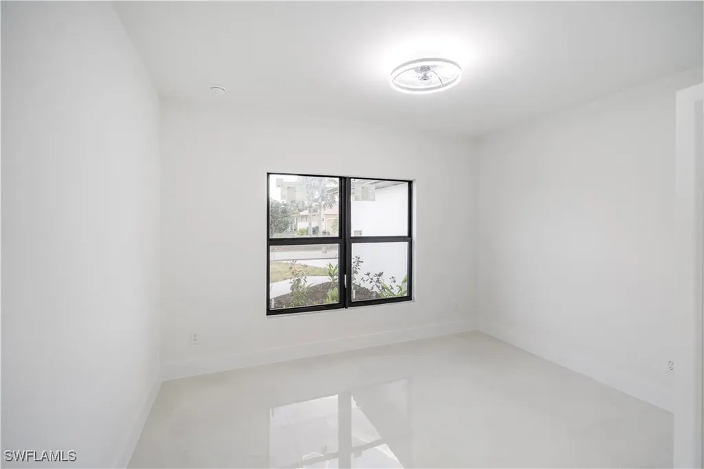 1517 NW 17th Street Cape Coral FL 33993