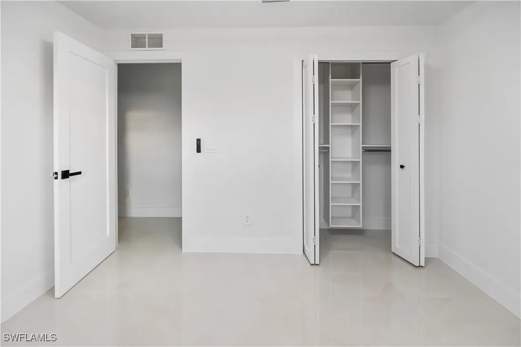 1517 NW 17th Street Cape Coral FL 33993