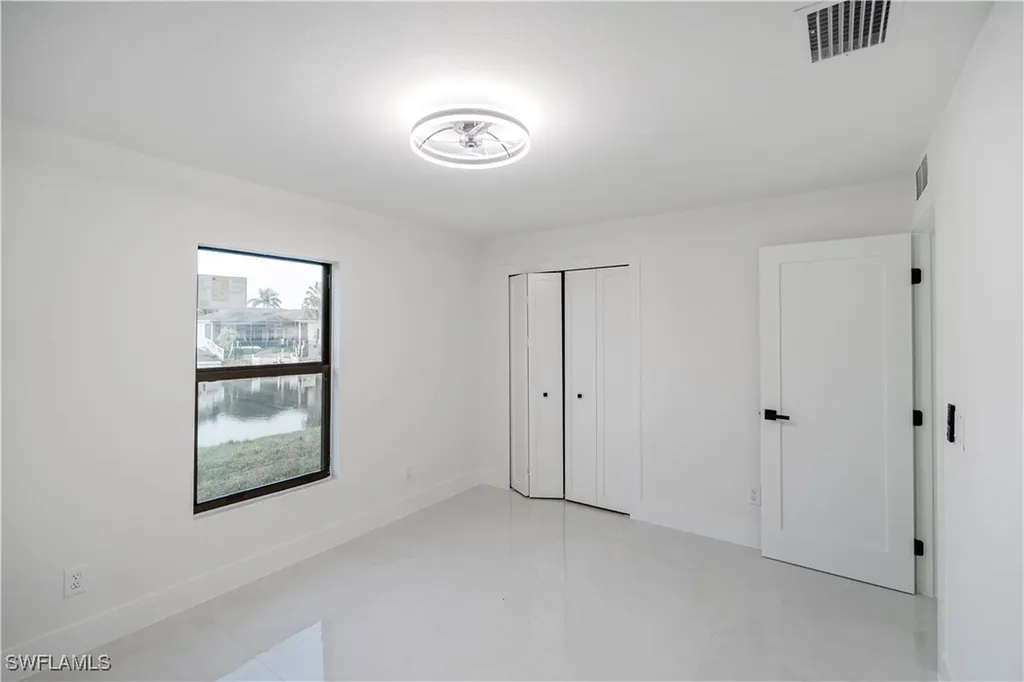 1517 NW 17th Street Cape Coral FL 33993