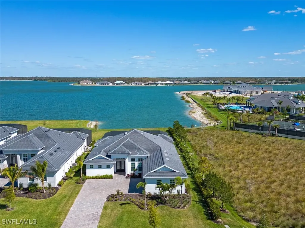 18789 Wildblue Boulevard Fort Myers FL 33913