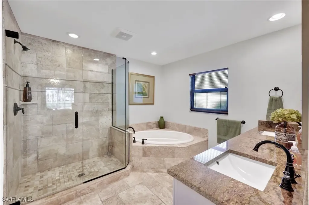 9940 Treasure Cay Lane Bonita Springs FL 34135