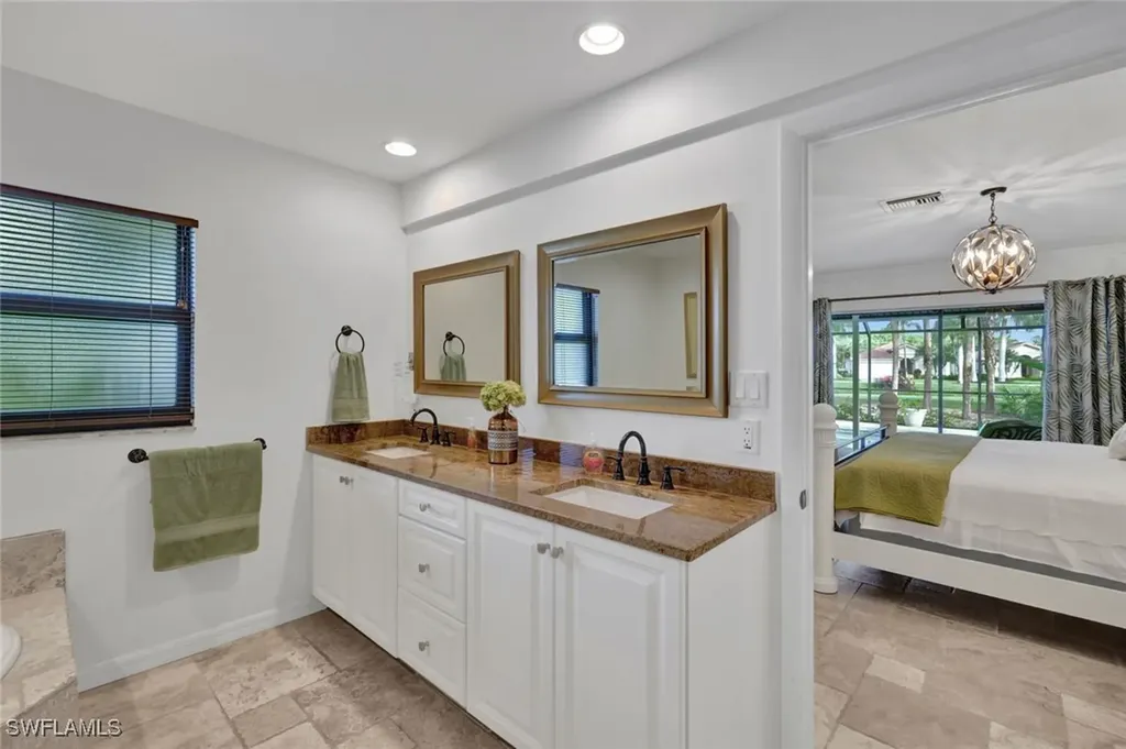 9940 Treasure Cay Lane Bonita Springs FL 34135