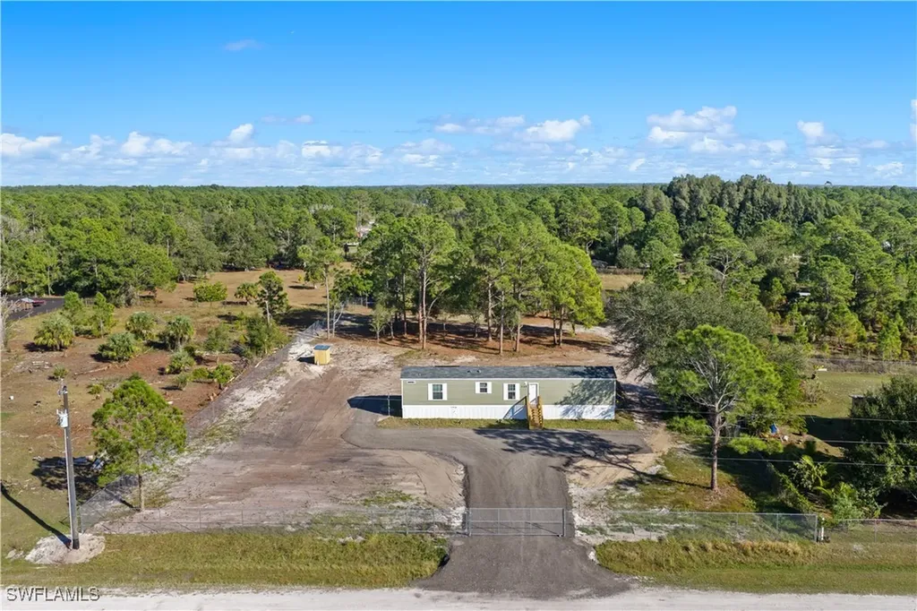 325 N Sendero Street Clewiston FL 33440