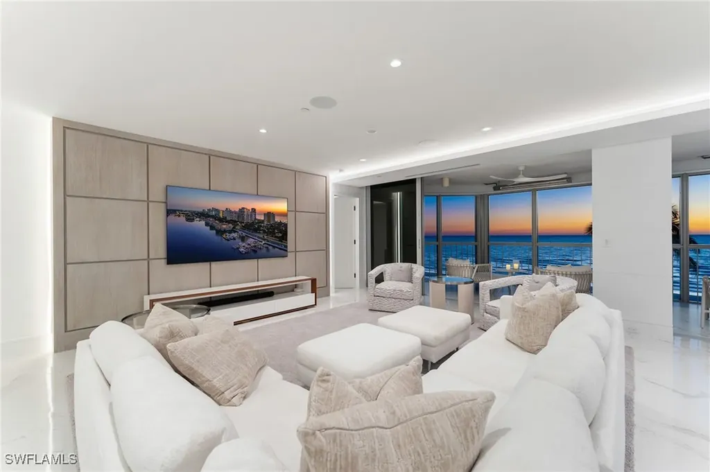 4951 Gulf Shore Boulevard N Naples FL 34103