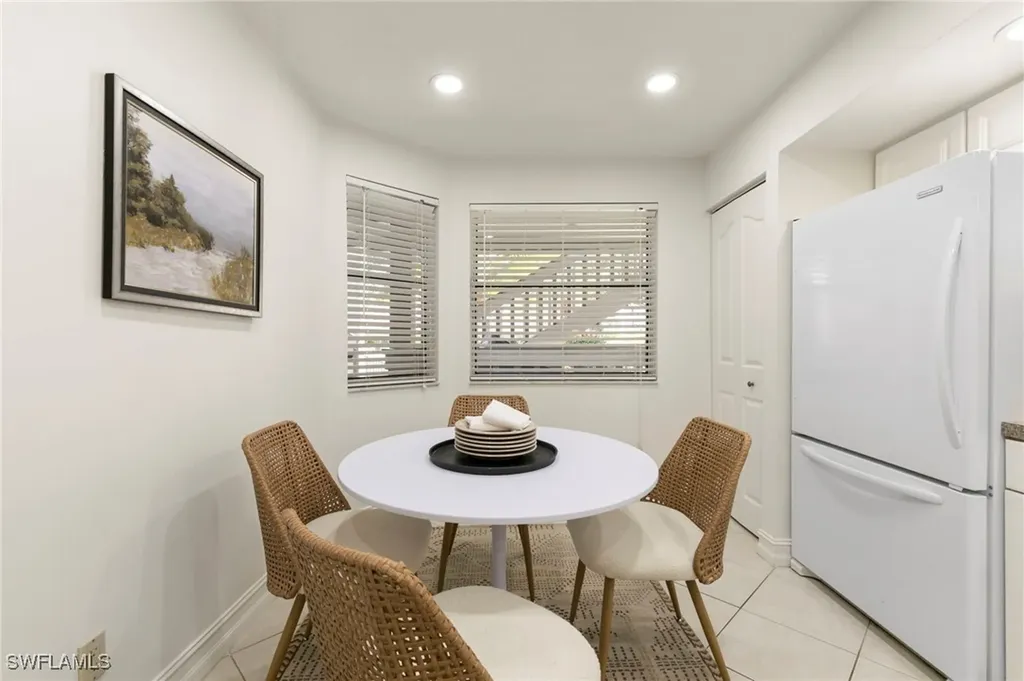 614 Wiggins Bay Drive Naples FL 34110