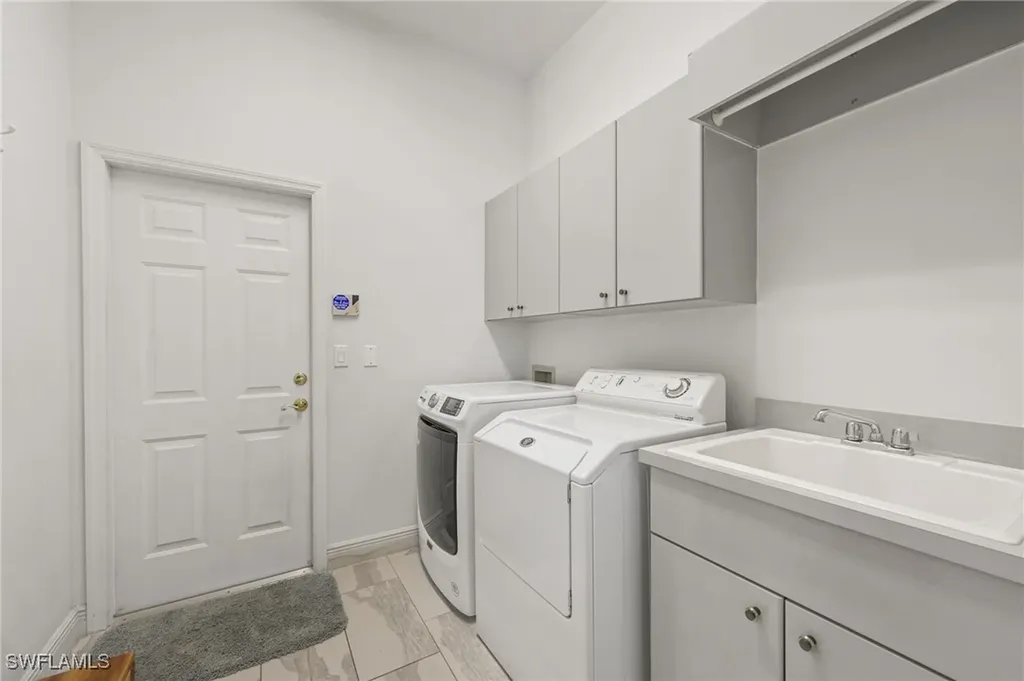 9360 White Hickory Lane Fort Myers FL 33912
