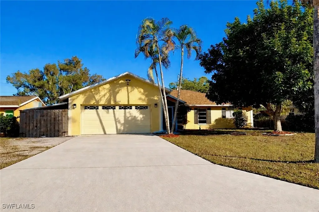 10192 Shade Tree Court Bonita Springs FL 34135