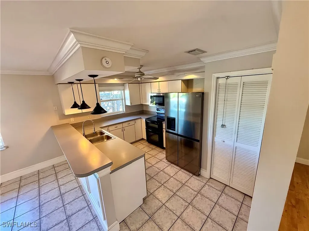 10192 Shade Tree Court Bonita Springs FL 34135