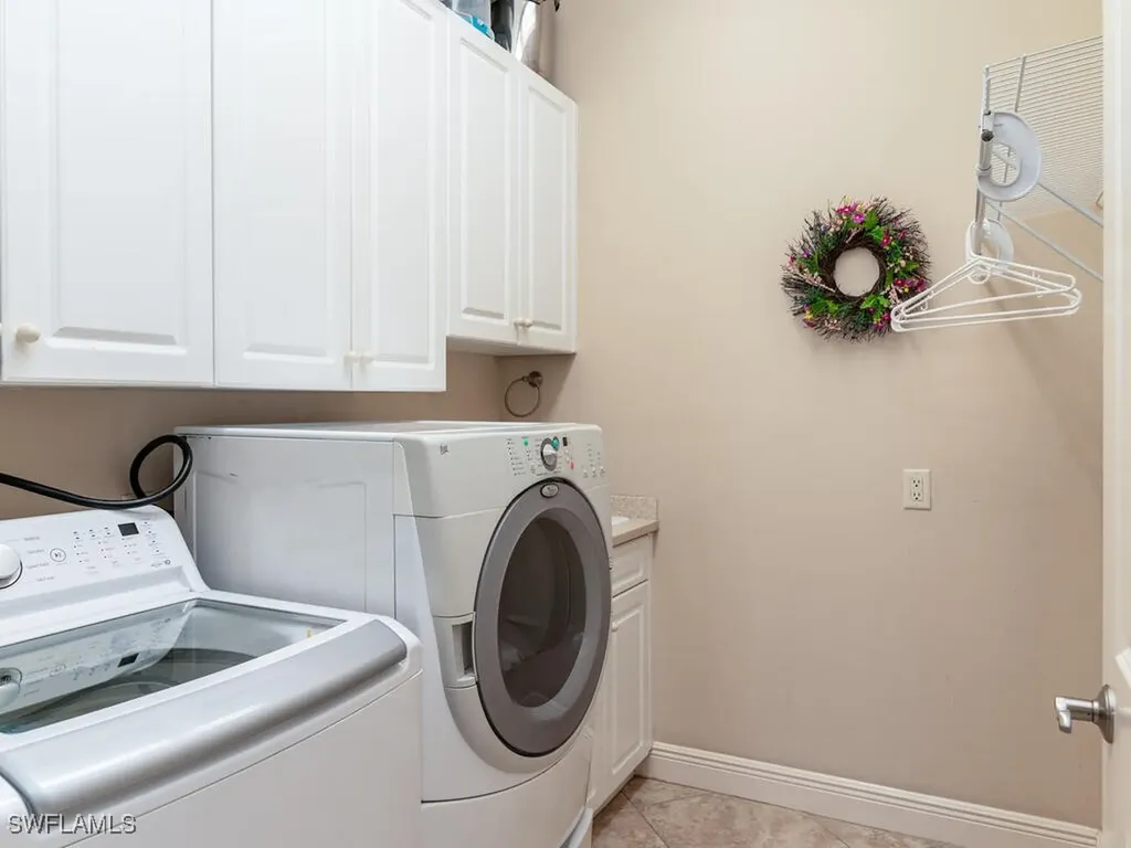 167 San Salvador Street Naples FL 34113