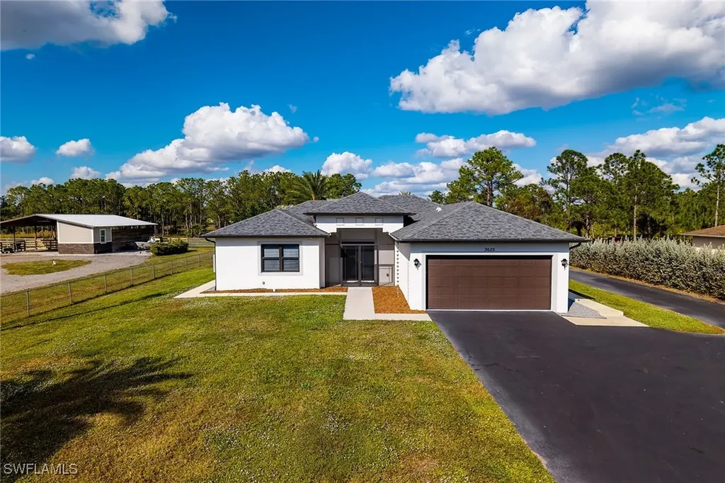 3625 54th Avenue NE Naples FL 34120