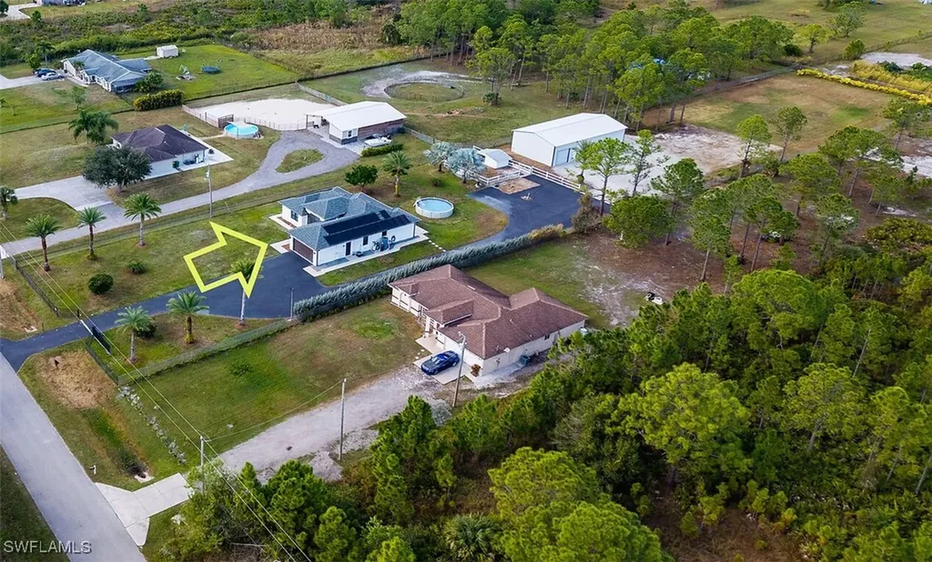 3625 54th Avenue NE Naples FL 34120