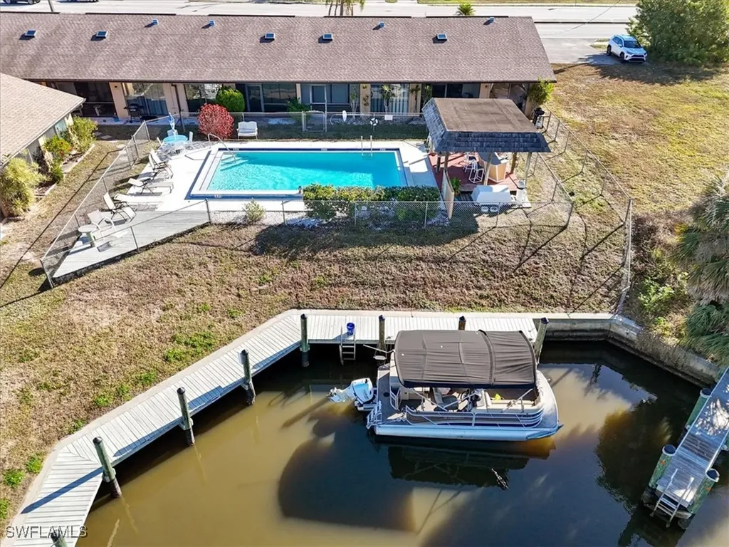 4010 Skyline Boulevard Cape Coral FL 33914