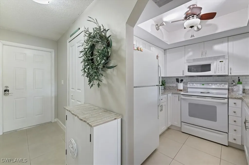 4010 Skyline Boulevard Cape Coral FL 33914