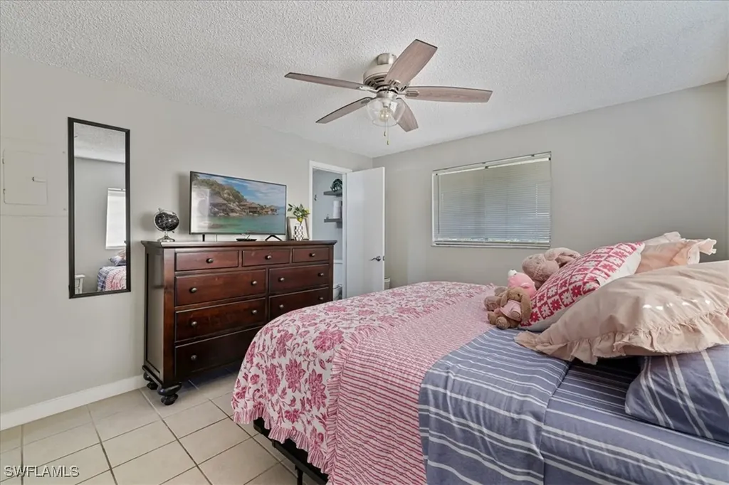 4010 Skyline Boulevard Cape Coral FL 33914