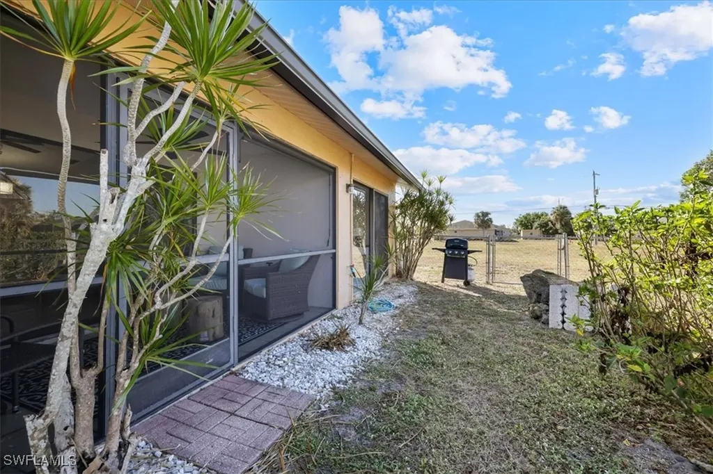 4010 Skyline Boulevard Cape Coral FL 33914