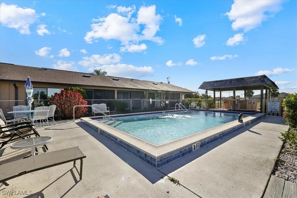 4010 Skyline Boulevard Cape Coral FL 33914