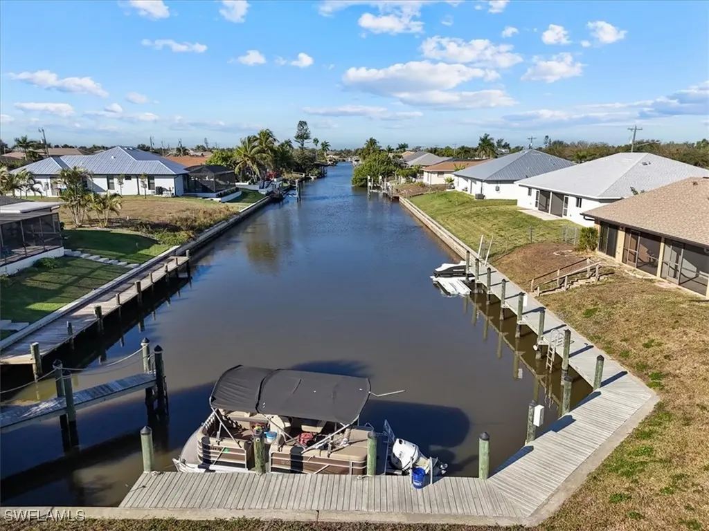 4010 Skyline Boulevard Cape Coral FL 33914