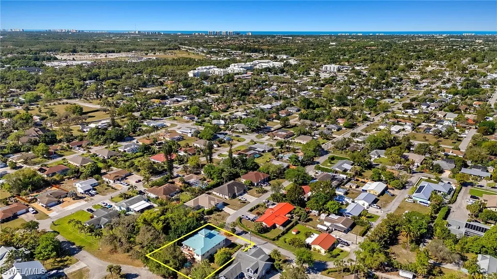 11065 Smokey Drive Bonita Springs FL 34135