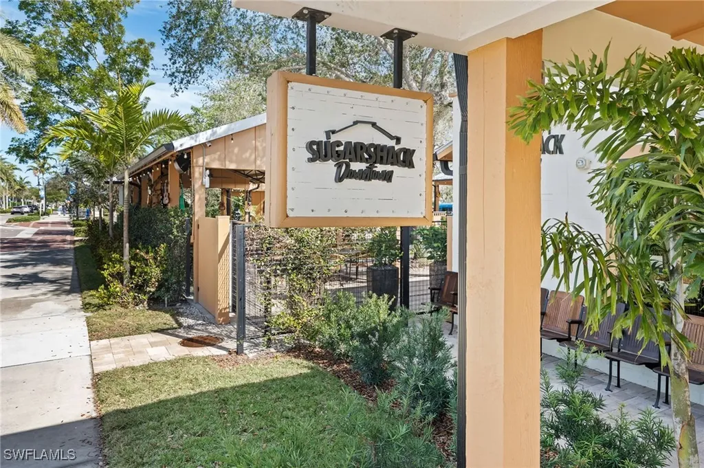 11065 Smokey Drive Bonita Springs FL 34135