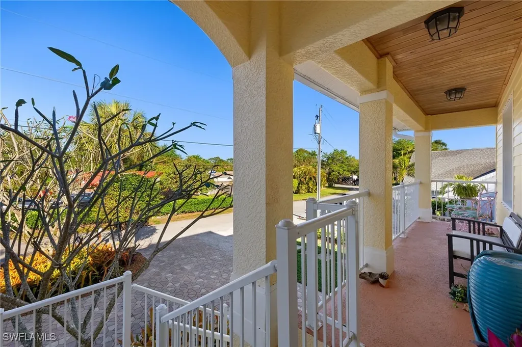 11065 Smokey Drive Bonita Springs FL 34135