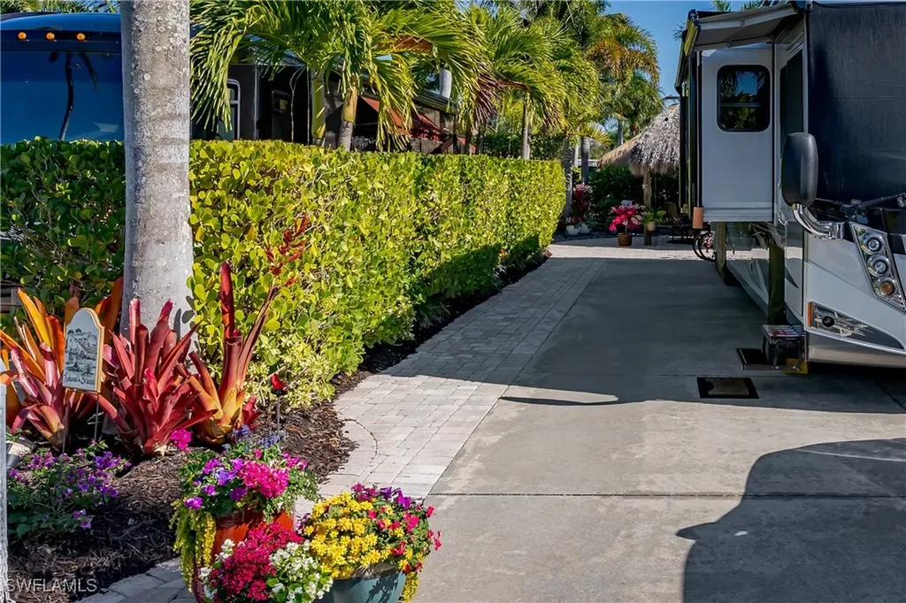 13466 Ladyfish Lane Naples FL 34114