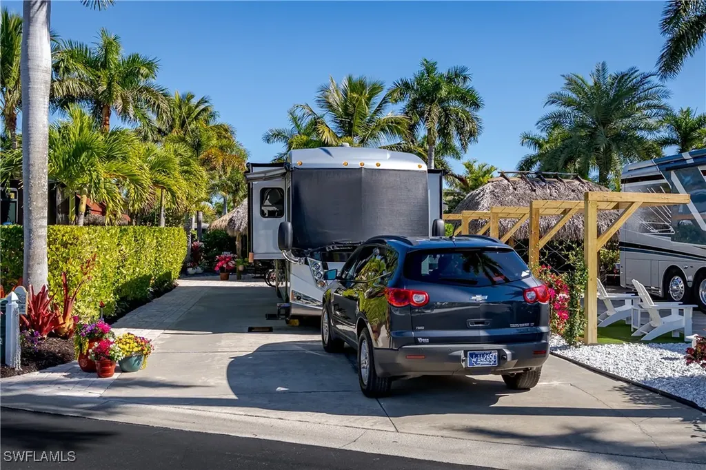 13466 Ladyfish Lane Naples FL 34114